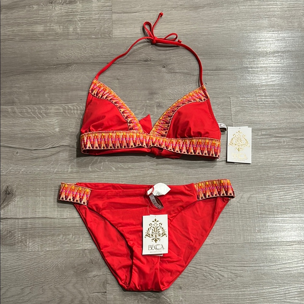 BECCA | Women’s Avery Halter Bikini Top